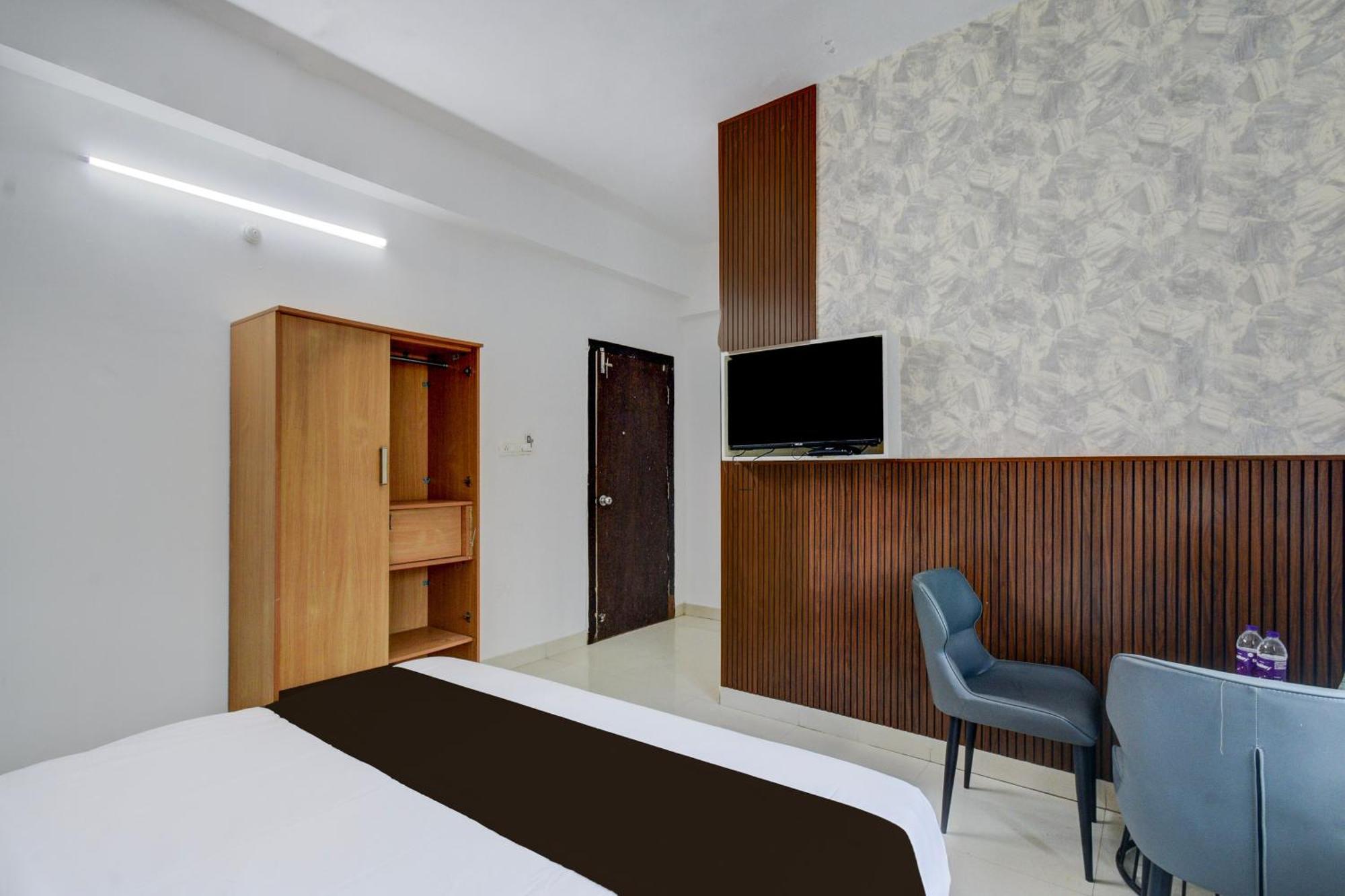 Hotel O Bee Oak Gachibowli Экстерьер фото