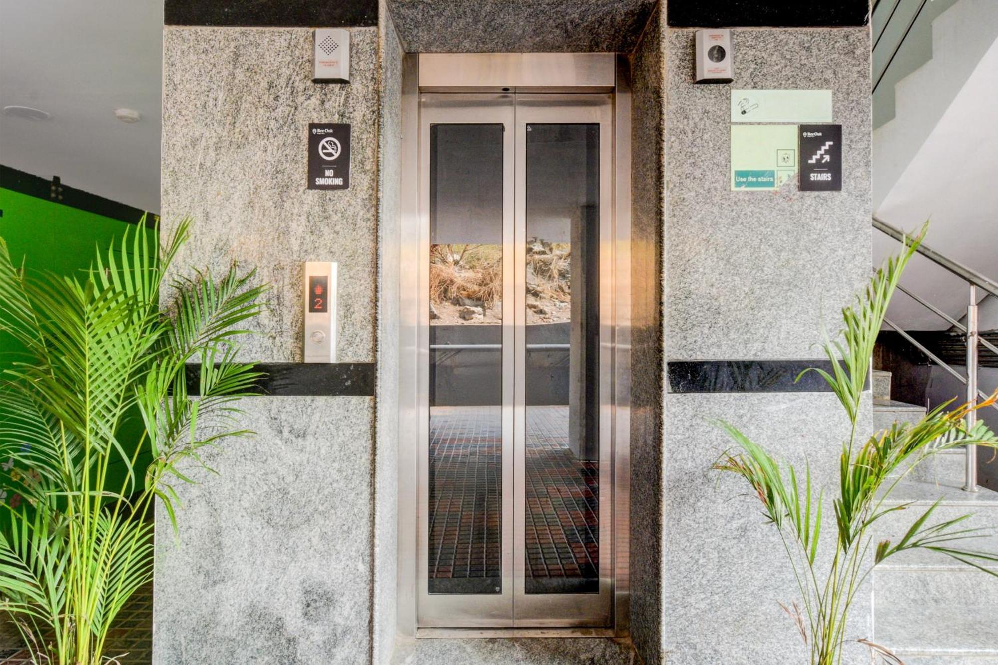 Hotel O Bee Oak Gachibowli Экстерьер фото